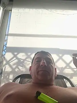 BULLBSX online show from April 2026 03:39:01 PM