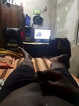 Pogga666 online show from November 2025 03:00:02 PM