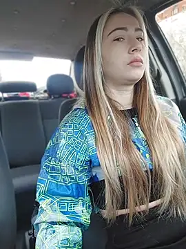 Reina Cummings online show from March 2026 06:19:01 AM