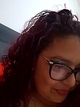 ladytropical1 online show from October 2025 04:49:01 PM