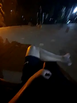 starvingo2002 online show from September 2025 11:21:02 AM