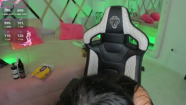 megann  up online show from March 2026 03:31:01 AM