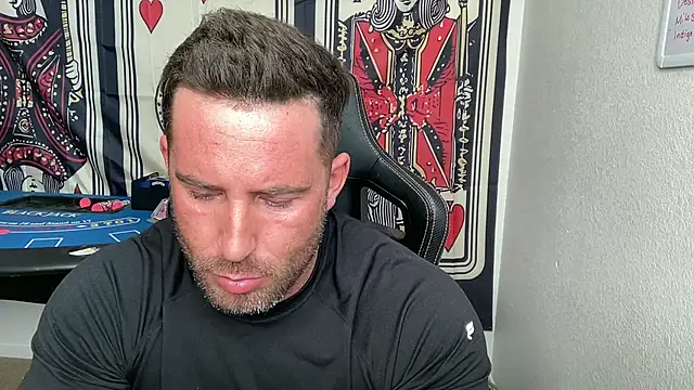 brettmycles28 online show from February 2026 07:18:01 PM