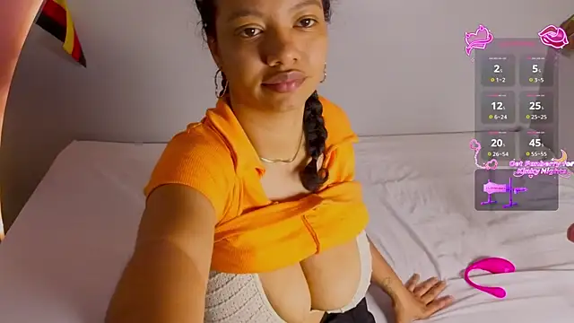 Snapshot of CandelaCool_ chatting on June 2026 01:37:01 PM CandelaCool online show from June 2026 01:37:01 PM