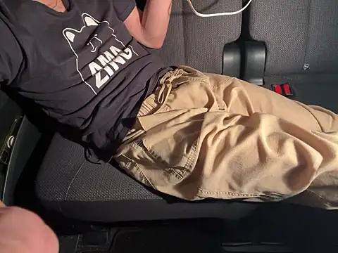 CAMEL1913 online show from September 2025 04:40:02 PM