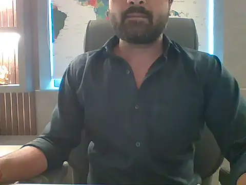 Snapshot of autophile-indian chatting on November 2025 08:47:01 AM autophile-indian online show from November 2025 08:47:01 AM