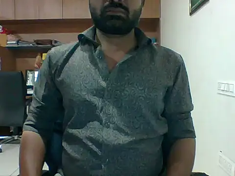 Snapshot of autophile-indian chatting on November 2025 07:29:01 AM autophile-indian online show from November 2025 07:29:01 AM