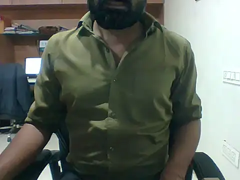 Snapshot of autophile-indian chatting on December 2025 07:49:02 AM autophile-indian online show from December 2025 07:49:02 AM