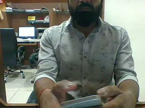 Snapshot of autophile-indian chatting on March 2026 12:24:02 PM autophile-indian online show from March 2026 12:24:02 PM