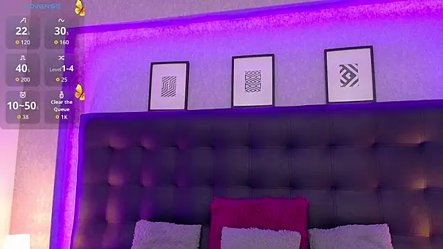 Snapshot of Sharonevanss_ chatting on May 2026 08:17:01 PM Sharonevanss online show from May 2026 08:17:01 PM