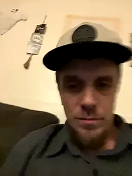 Snapshot of alwayshorny90 chatting on November 2025 11:51:02 PM alwayshorny90 online show from November 2025 11:51:02 PM