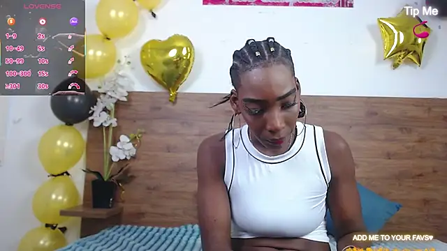 Snapshot of AlexandraCambell chatting on February 2026 08:16:02 PM AlexandraCambell online show from February 2026 08:16:02 PM