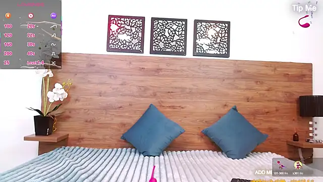 Snapshot of AlexandraCambell chatting on February 2026 07:23:01 PM AlexandraCambell online show from February 2026 07:23:01 PM