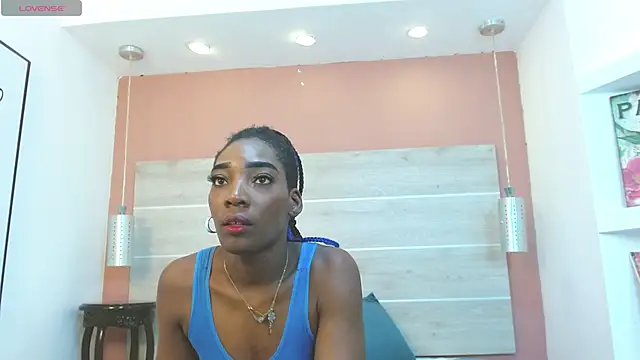Snapshot of AlexandraCambell chatting on April 2026 08:28:02 AM AlexandraCambell online show from April 2026 08:28:02 AM