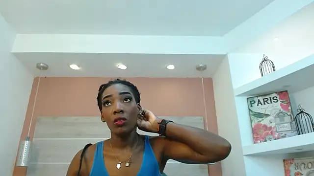 Snapshot of AlexandraCambell chatting on May 2026 08:03:02 PM AlexandraCambell online show from May 2026 08:03:02 PM
