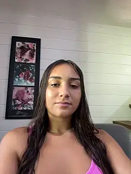 hannahhotwife online show from March 2026 06:48:01 PM