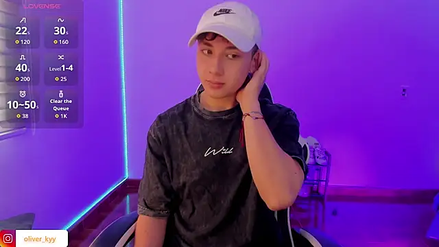 Snapshot of Casper___kyy chatting on November 2025 03:27:02 PM Casper kyy online show from November 2025 03:27:02 PM