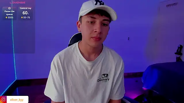 Snapshot of Casper___kyy chatting on December 2025 03:18:02 PM Casper kyy online show from December 2025 03:18:02 PM