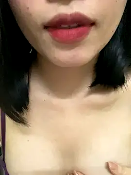 Lucci3012 online show from November 2025 03:00:02 PM