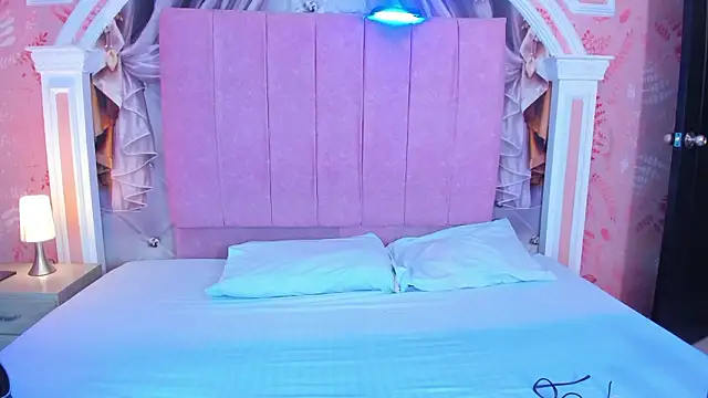 mishell lovely online show from February 2026 04:31:01 AM