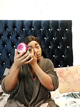 SultryCocoBabe online show from September 2025 02:33:01 PM