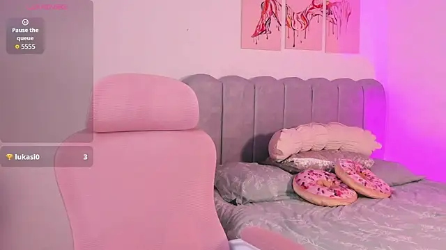 DafneVega online show from December 2025 02:04:02 PM