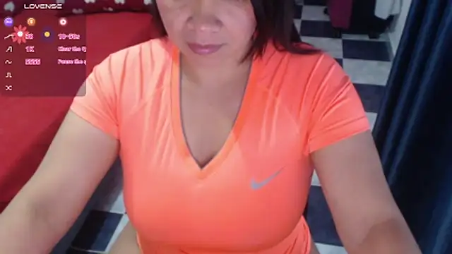 hiilarybrown online show from February 2026 10:04:02 PM