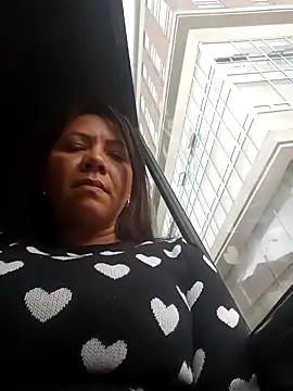 hiilarybrown online show from February 2026 09:33:01 PM