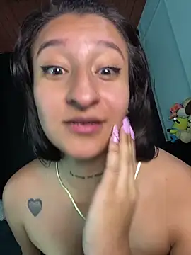 EVAH LEE  online show from March 2026 12:58:02 AM