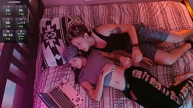 Snapshot of VanessaVipera chatting on September 2025 11:59:01 PM VanessaVipera online show from September 2025 11:59:01 PM