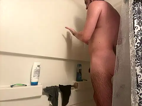 Snapshot of straightguy2233 chatting on September 2025 01:51:02 AM straightguy2233 online show from September 2025 01:51:02 AM