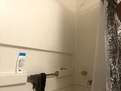 Snapshot of straightguy2233 chatting on October 2025 03:15:02 AM straightguy2233 online show from October 2025 03:15:02 AM