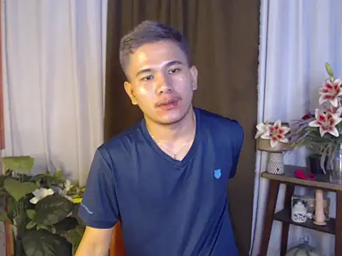 Snapshot of master_kent chatting on December 2025 11:29:01 AM master kent online show from December 2025 11:29:01 AM