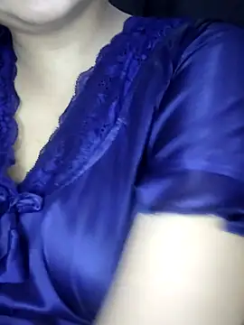 annanya01 online show from September 2025 05:18:02 PM