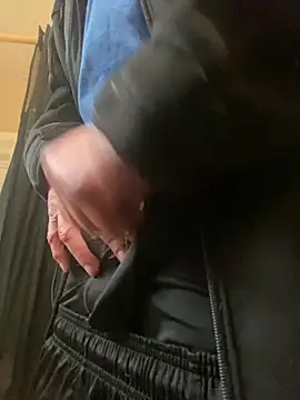 Bigrich112277 online show from February 2026 09:44:02 PM