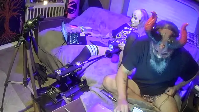 Snapshot of jamiezlilith chatting on October 2025 12:28:02 AM jamiezlilith online show from October 2025 12:28:02 AM