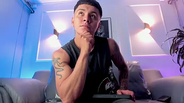 Leo santoro online show from April 2026 02:00:02 PM