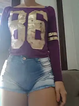 cicinha3657 online show from May 2026 05:22:02 PM