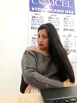 PAULA20- online show from November 2025 12:45:02 PM