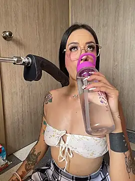 ValentinaBianchi online show from March 2026 06:47:01 PM