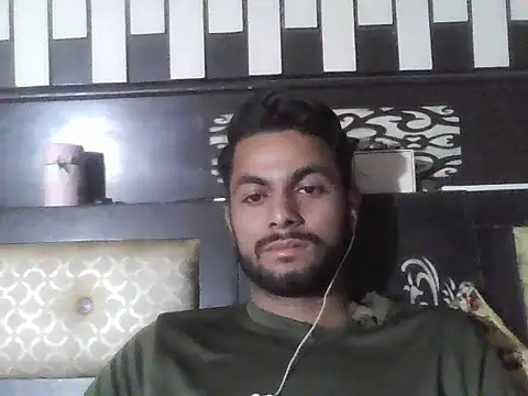 ursdreamperson online show from November 2025 04:43:02 AM