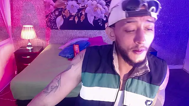 jonas conor online show from November 2025 07:47:02 PM