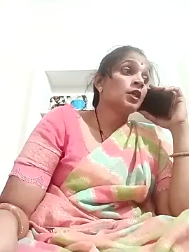 Snapshot of Chhaya_hot chatting on October 2025 03:53:01 PM Chhaya hot online show from October 2025 03:53:01 PM