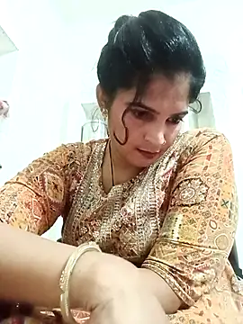 Snapshot of Chhaya_hot chatting on November 2025 03:02:01 PM Chhaya hot online show from November 2025 03:02:01 PM