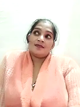 Snapshot of Chhaya_hot chatting on November 2025 03:05:02 PM Chhaya hot online show from November 2025 03:05:02 PM