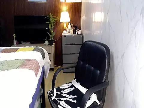 aikatrans asianxx online show from April 2026 10:24:02 PM