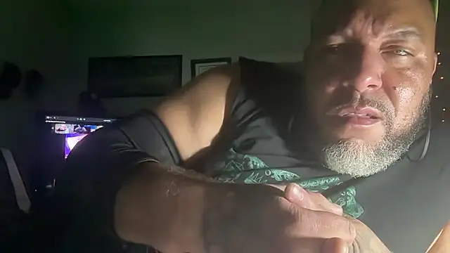 TheGreenEyedBear online show from August 2026 05:29:02 AM