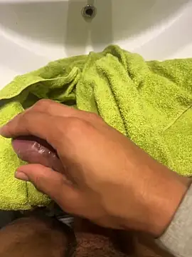 youyou933 online show from November 2025 09:02:02 PM