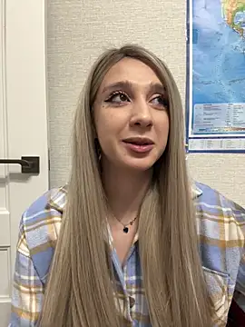 yourfavpsy  online show from December 2025 04:47:01 PM