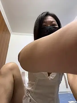 Mei-s online show from September 2025 02:37:01 AM